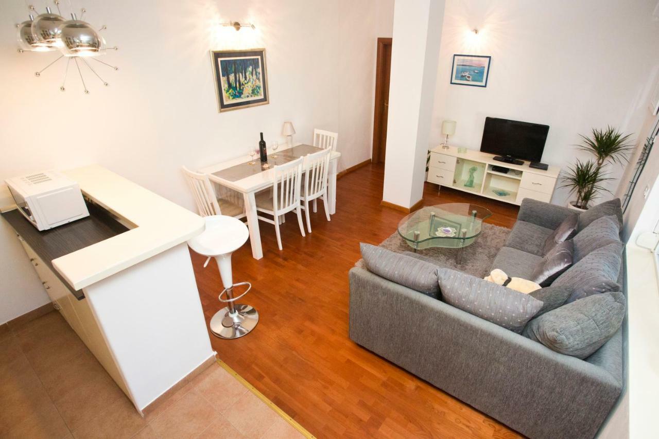 Tera Apartment Near Bacvice Beach And City Centre Split Eksteriør billede
